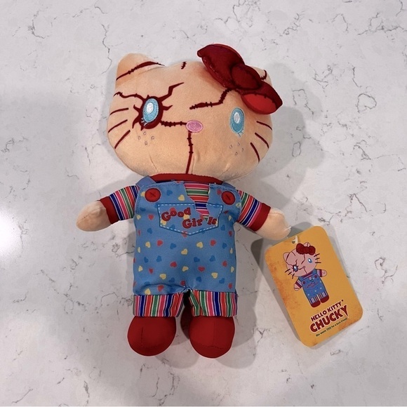 HELLO KITTY X CHUCKY Sanrio 10 Inch Plush Universal Parks Exclusive - Picture 10 of 10
